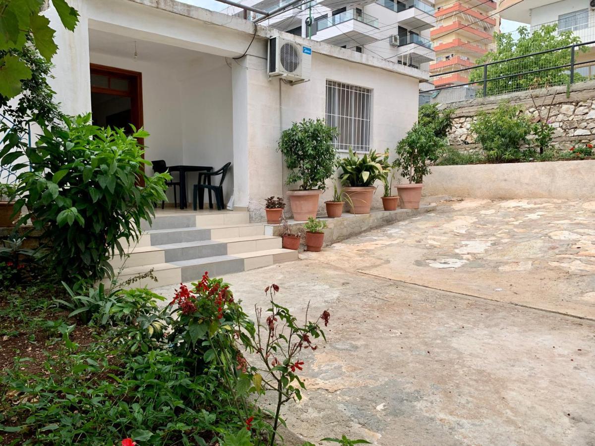 Duka Apts Sarandë Exterior foto