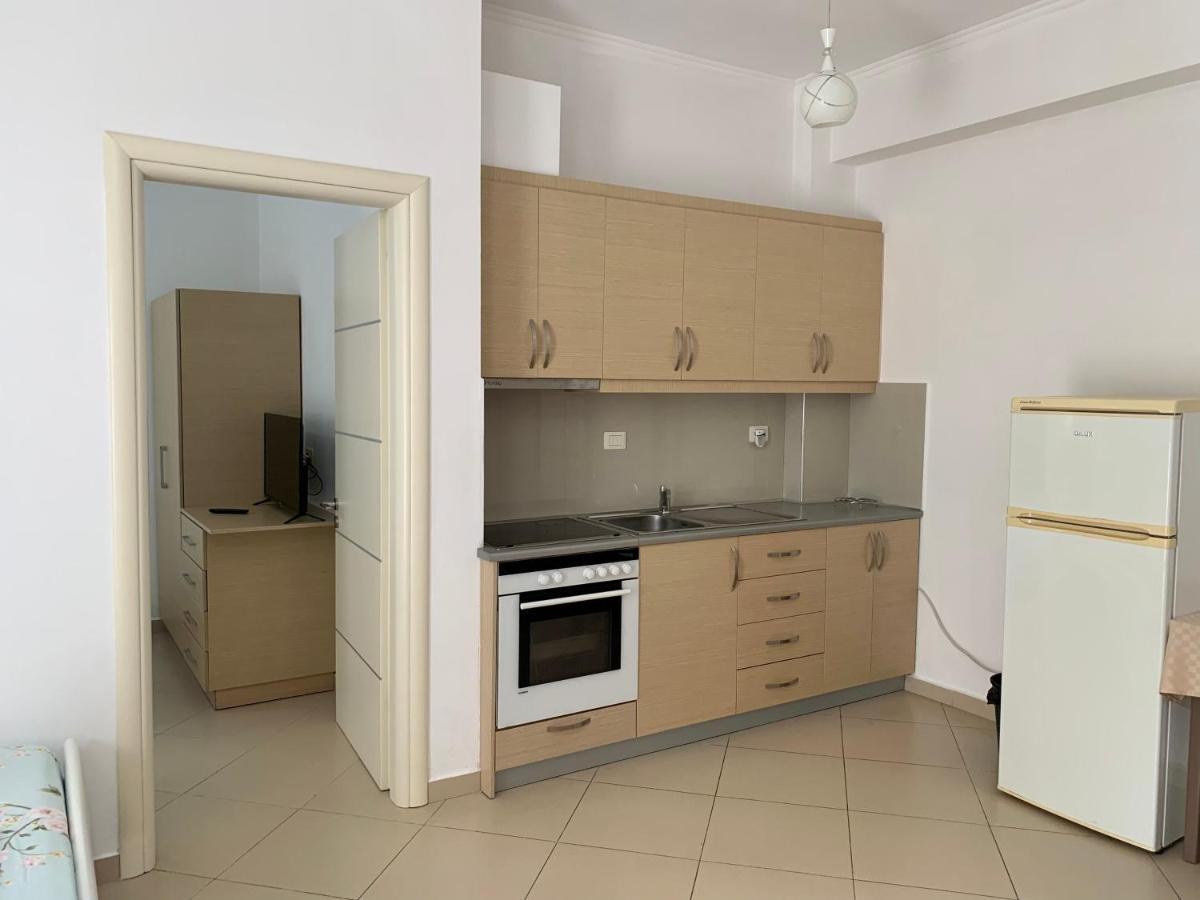 Duka Apts Sarandë Exterior foto